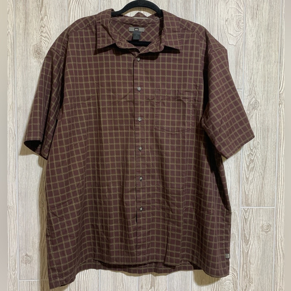 REI Button Down Short Sleeve Hiking Outdoor Shirt 100% Cotton Men's Size XXL